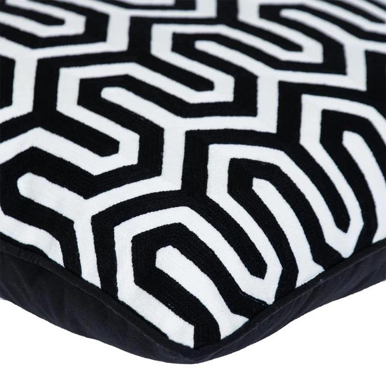 Parkland Collection George Oliver Transitional Geometric Black 20" X 20" Pillow | Wayfair