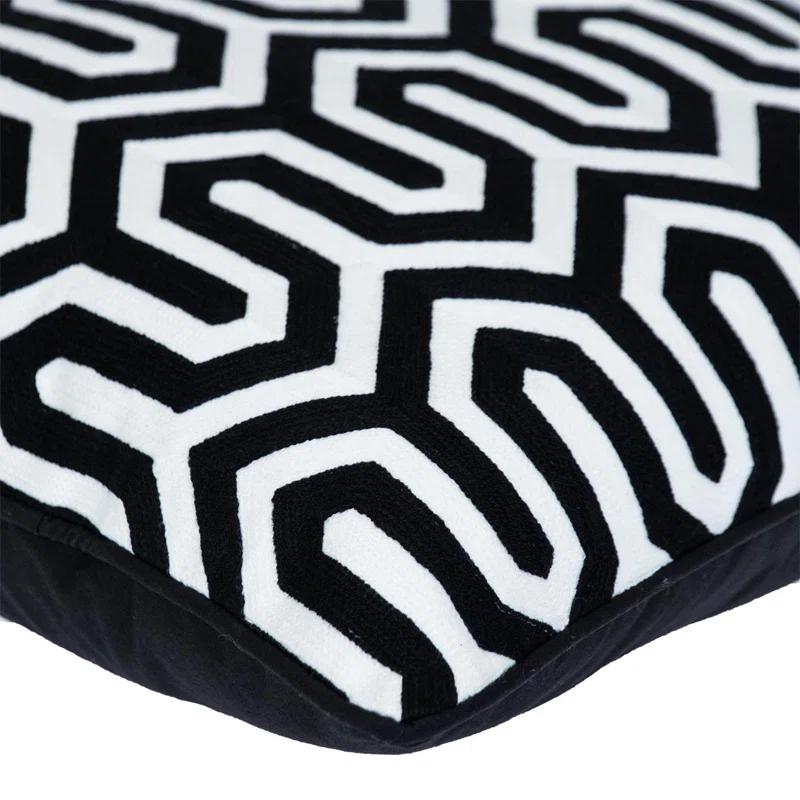 Parkland Collection George Oliver Transitional Geometric Black 20" X 20" Pillow | Wayfair