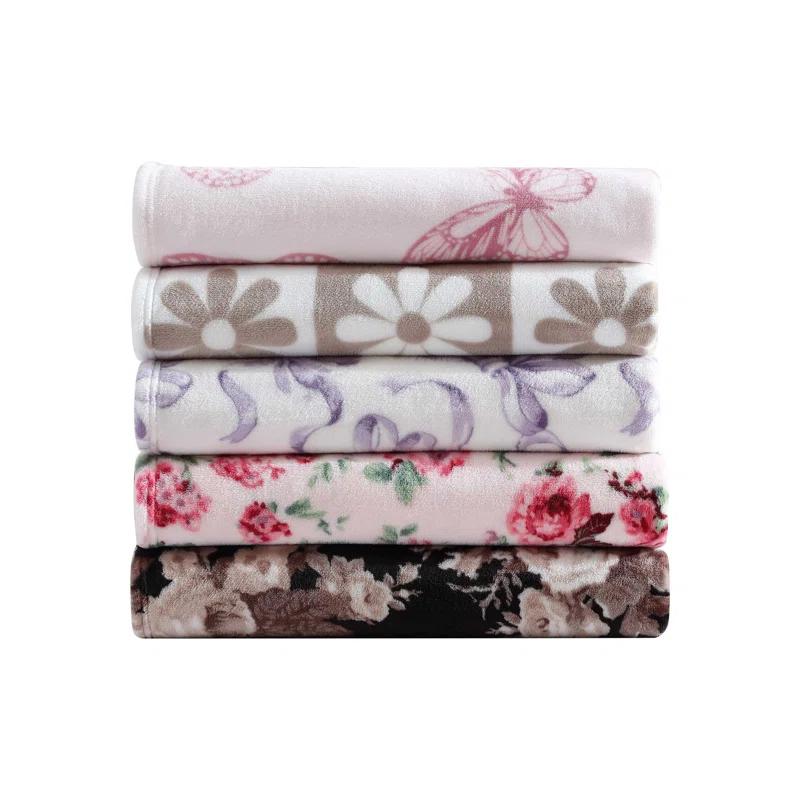 Betsey Johnson Printed Ultra Soft Plush Fleece Blankets & Reviews | Wayfair