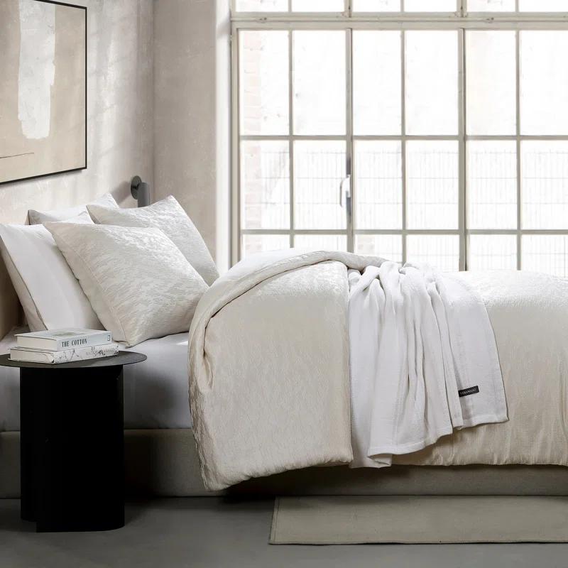 Vera Wang Vera Wang Illusion Ivory Comforter Set