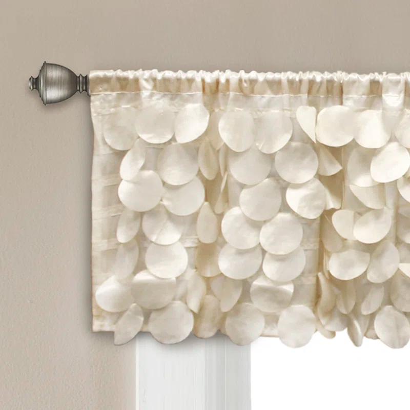 Lush Decor Gigi Scalloped Window Valance