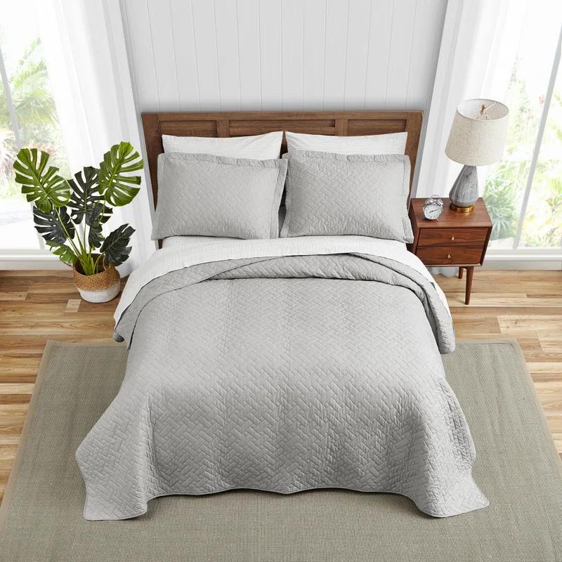 Tommy Bahama Home Tommy Bahama Raffia Solid Cotton Reversible Quilt Set
