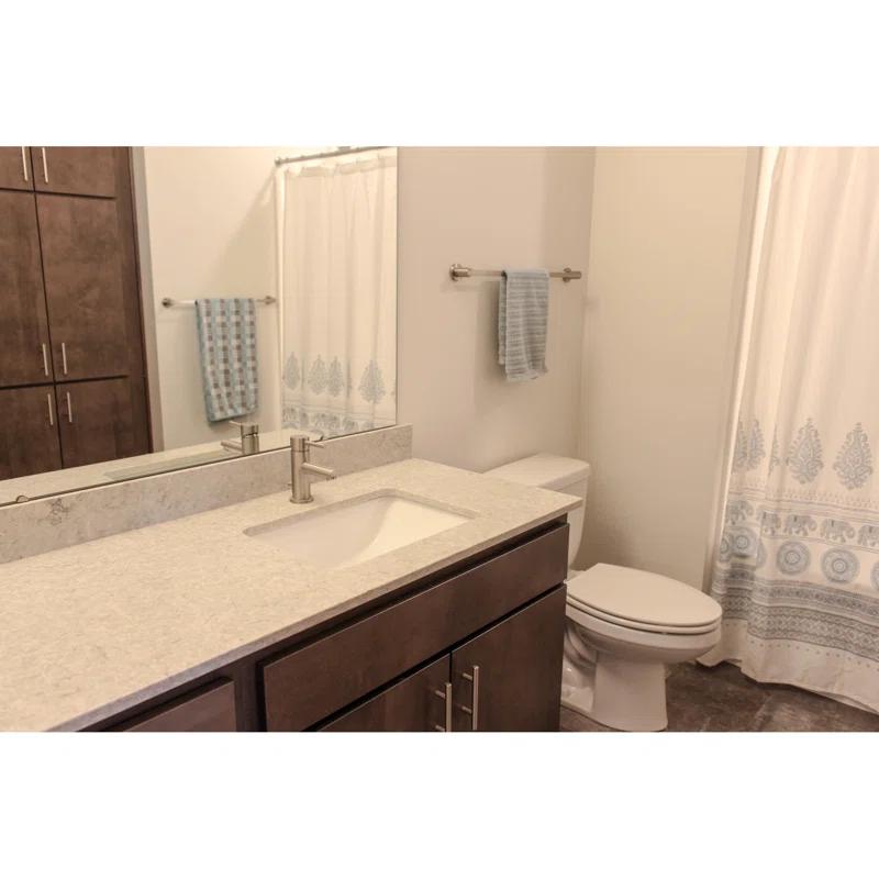 Eastport II Single Hole Bathroom Faucet with Drain Assembly