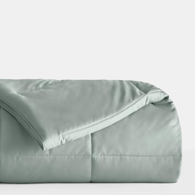 Becky Cameron Becky Cameron Lightweight All Season Down Alternative Comforter