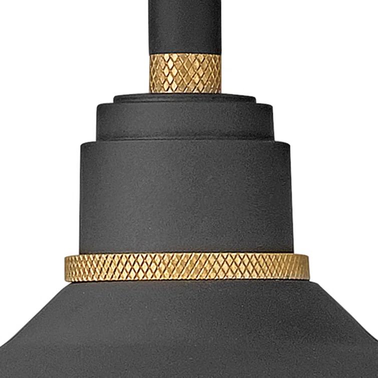 Hinkley Foundry Classic Aluminum Straight Arm Outdoor Barn Light