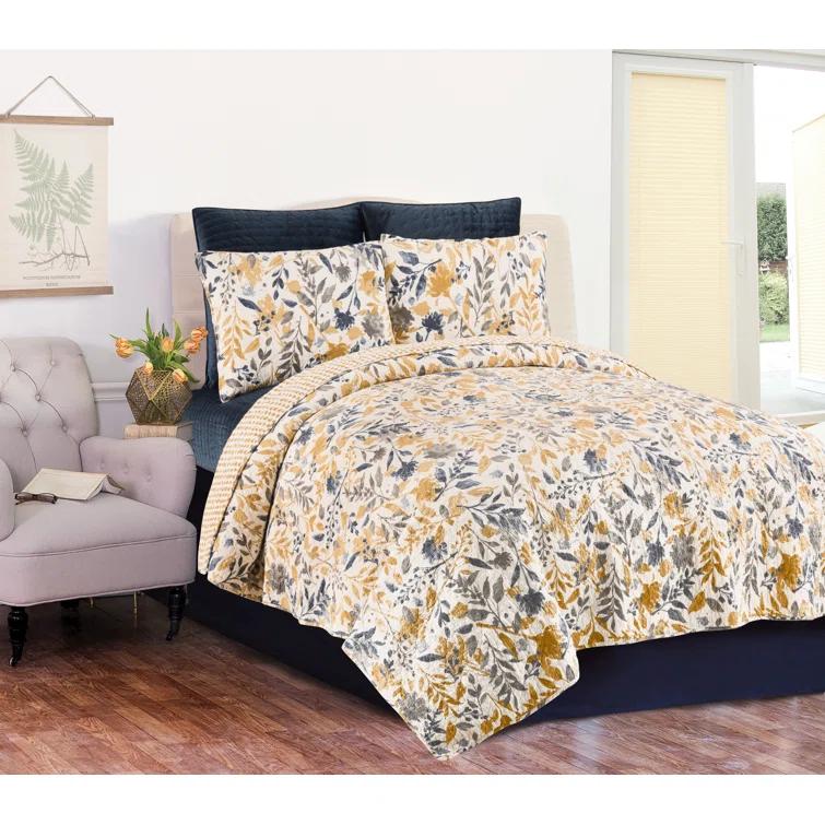 C&F Home Natural Home Blue/Yellow/Gray/White Cotton Reversible Quilt Set