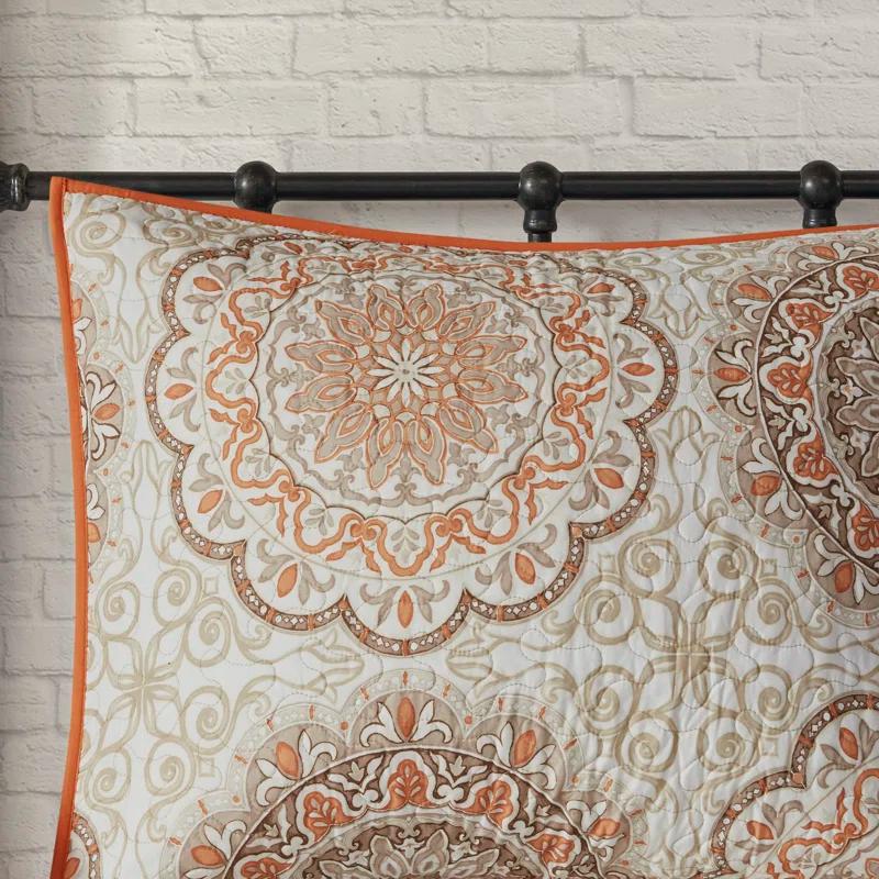 6 Piece Reversible Quilt Set with Throw Pillows