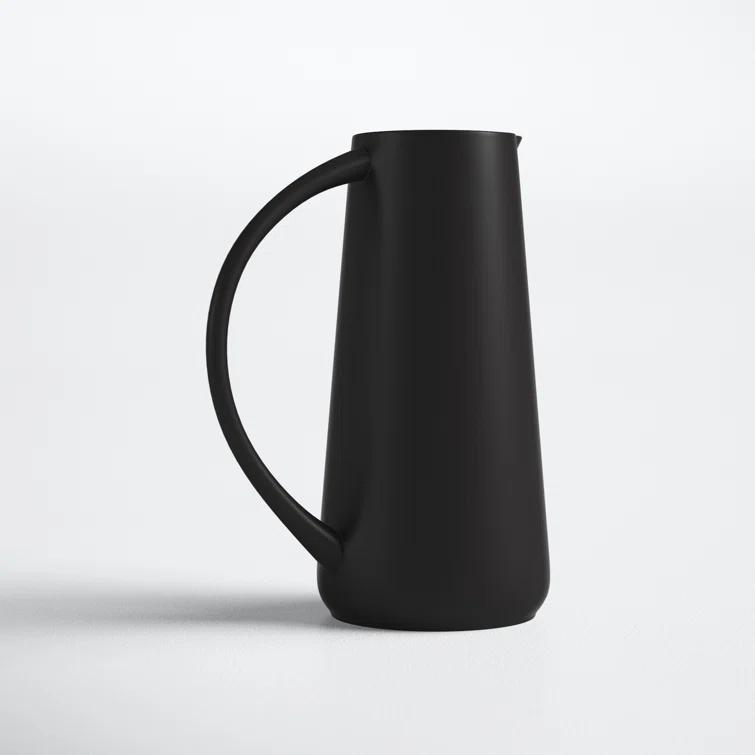 Otis Pitcher - Black