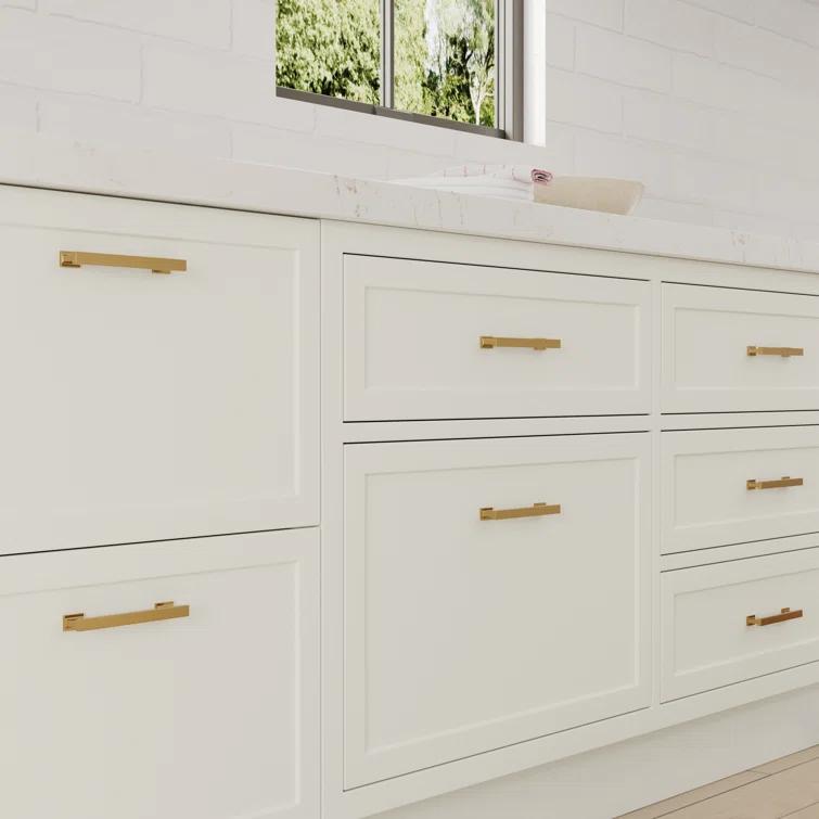 Sumner Street Home Hardware High Desert 4-3/4" Satin Brass Bar Pull