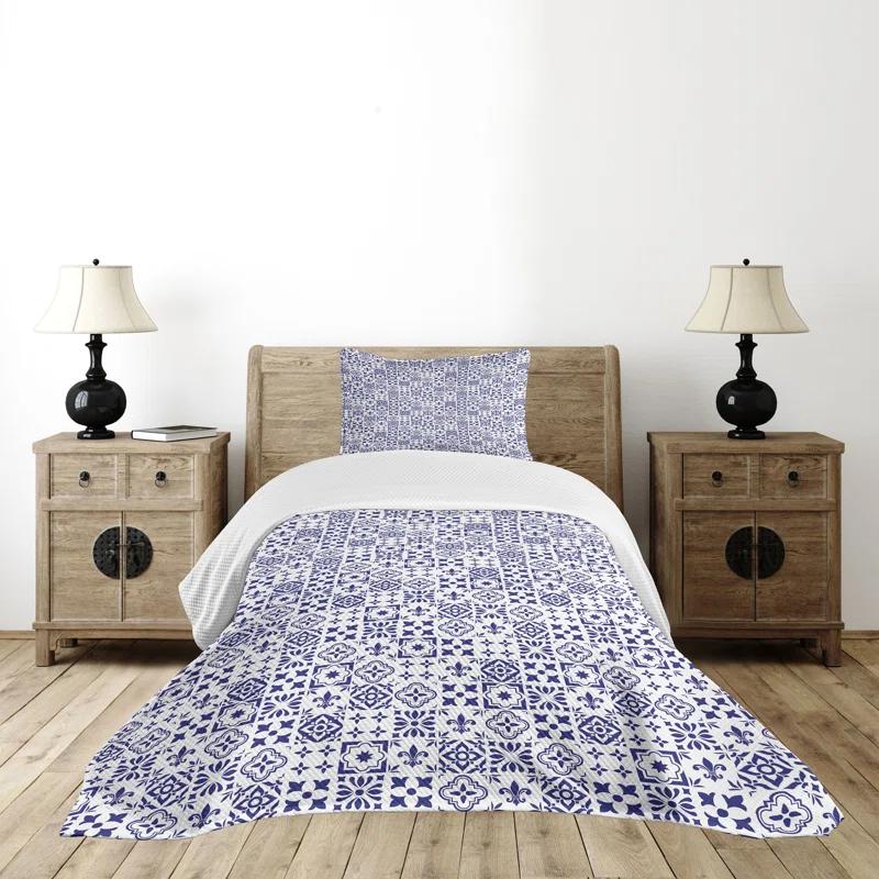 Ambesonne Ambesonne Indigo Bedspread Set  Tile Square Abstract Pattern  Indigo White