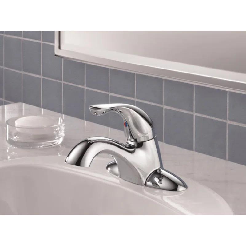 Delta 500-DST Classic Centerset Bathroom Faucet with DIAMOND™ Seal Technology