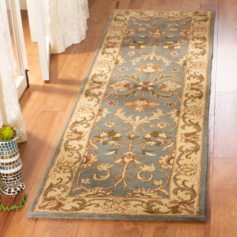 Safavieh Heritage Wool Rug