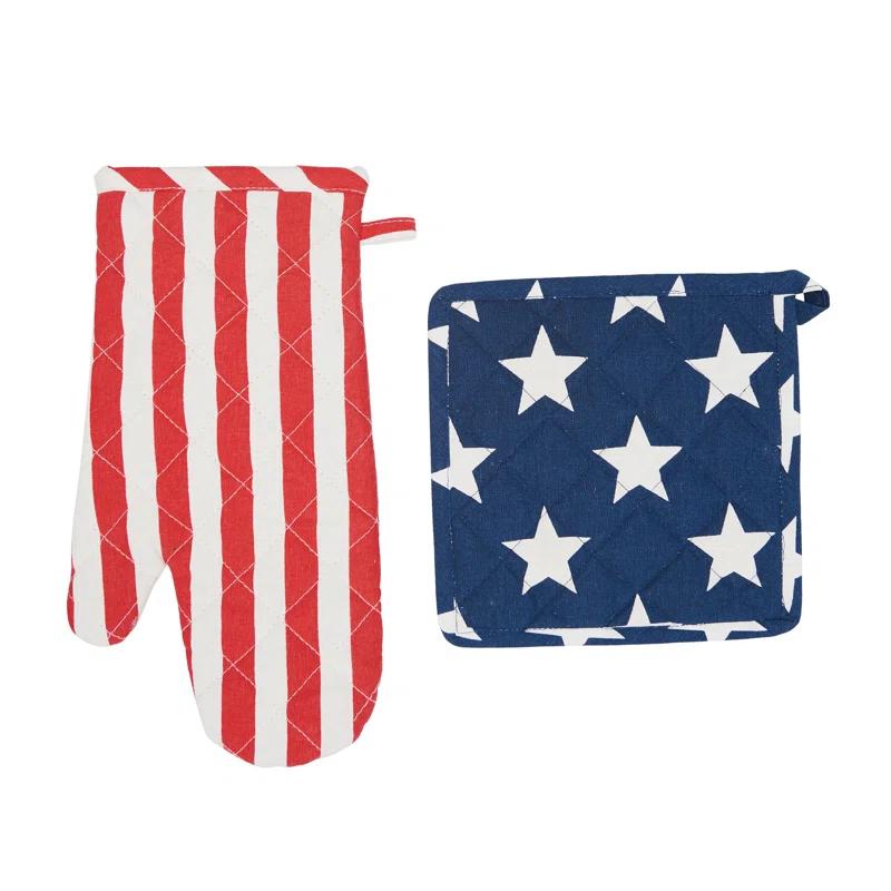 Darby Home Co Nelsen Stars and Stripes Pot Holder & Oven Mitt Set