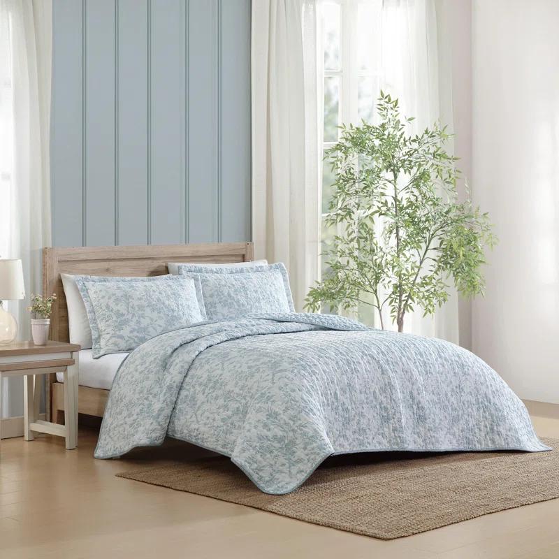 Laura Ashley Laura Ashley Amberly Seersucker Blue Quilt Set