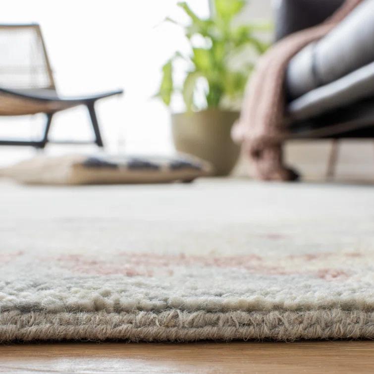 Samarkand SRK183 Hand Knotted Area Rug - Grey/Ivory - 8'x10' - Safavieh.