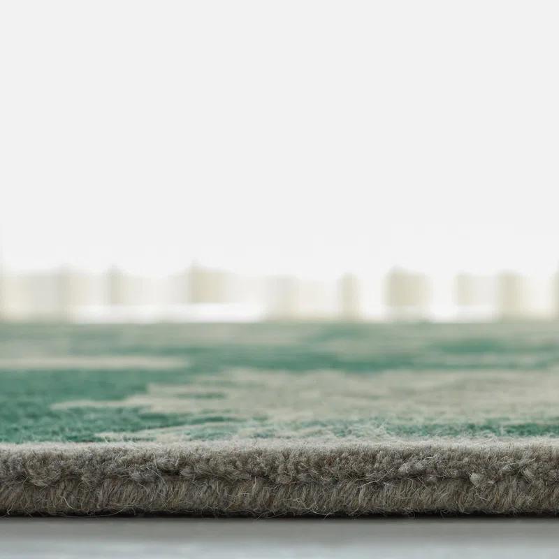 Lauren Ralph Lauren Lauren Ralph Lauren Hand Tufted Wool/Cotton Floral Rug in Dark Green/Ivory