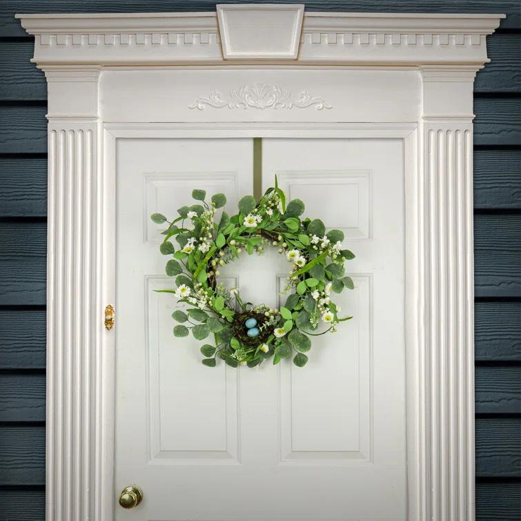 The Holiday Aisle® 20" Daisies and Berries Wreath