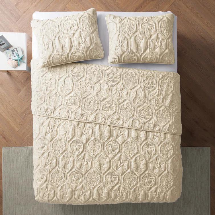 VCNY Shore 3-Piece Embossed Quilt Set