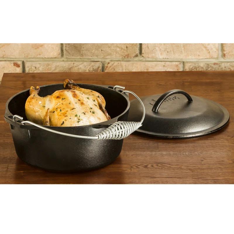 Lodge ® Cast Iron 5qt. Dutch Oven
