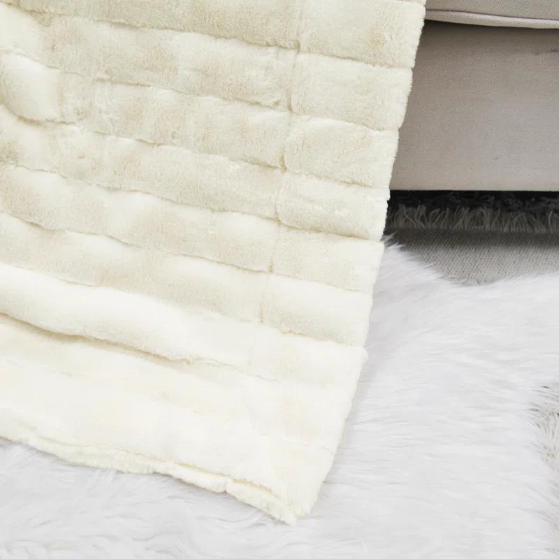 Home Soft Things Super Mink Throw Blanket