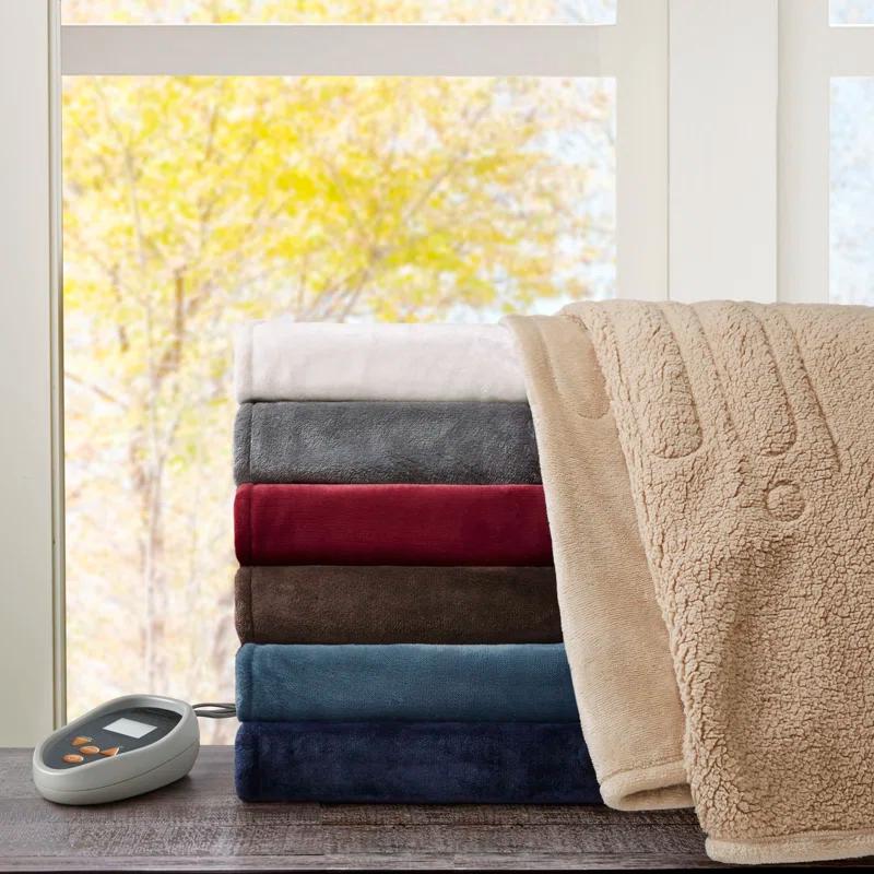 Beautyrest Beautyrest Heated Oversized Microlight to Berber Blanket