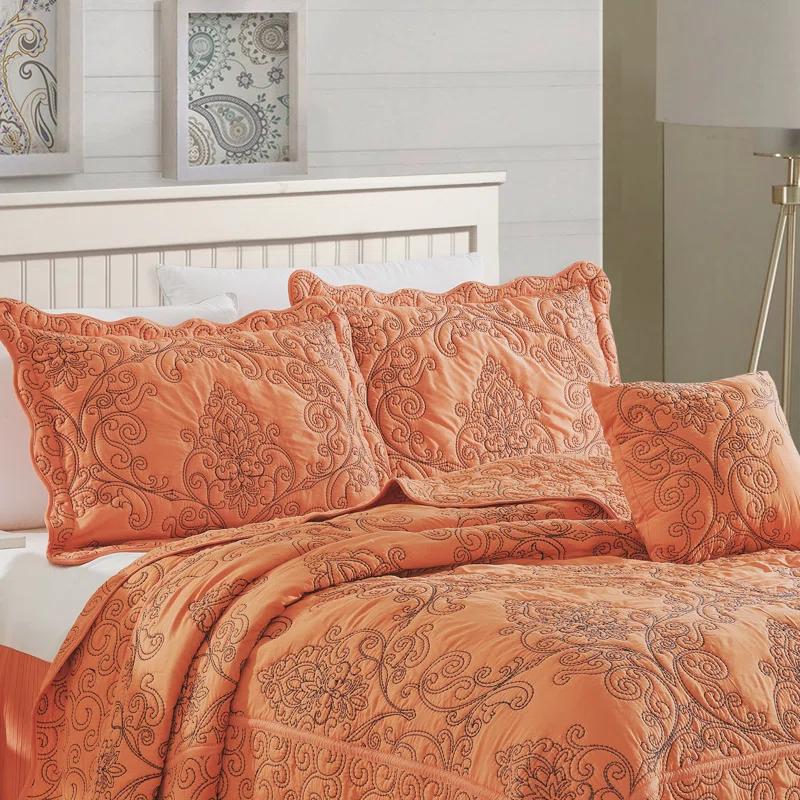 Home Soft Things Damask Embroidery Oversized 4 Piece Quilt Set