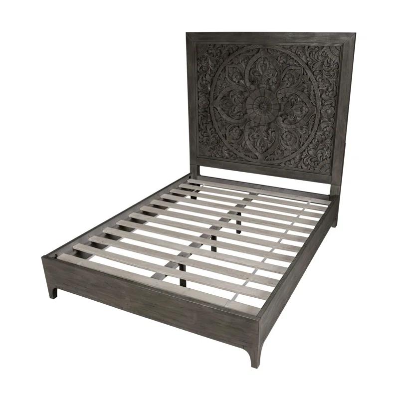 Tovoris Platform Bed