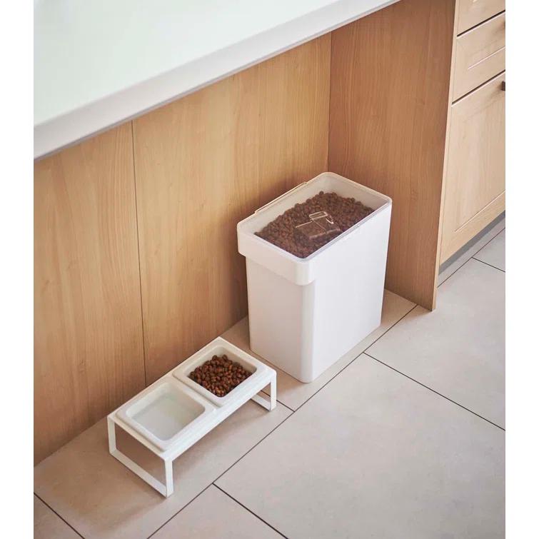 Yamazaki Home Airtight Pet Food Large Storage Container With Transparent Lid, 3.2 gallons