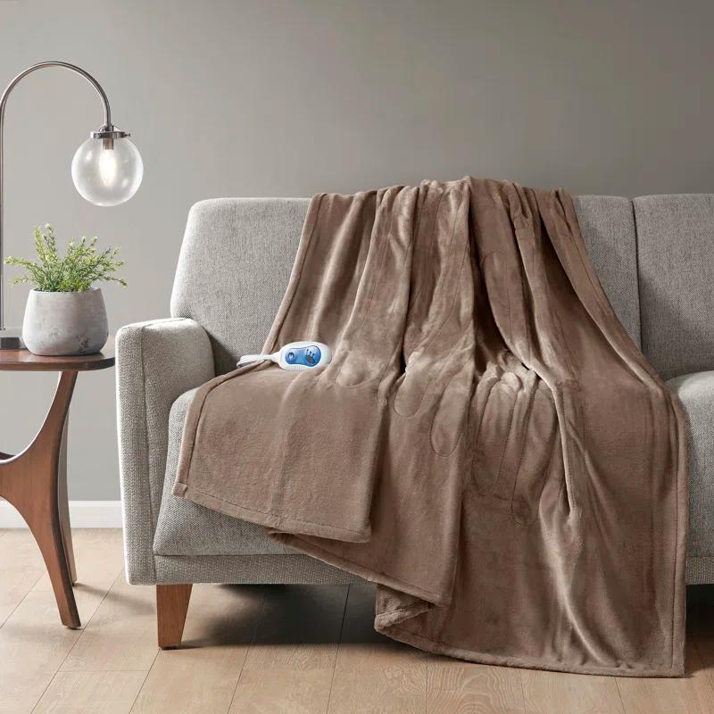 Beautyrest Heated Plush Oversized Throw