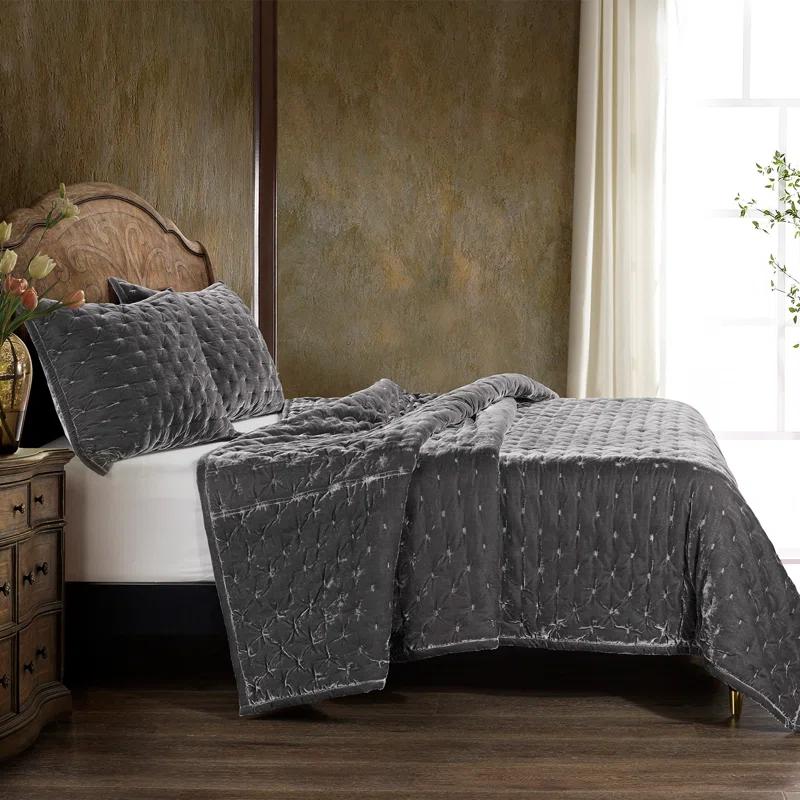 Stella Faux Silk Velvet Classic Chic Modern Rustic Romantic Western 3 Piece Quilt Set