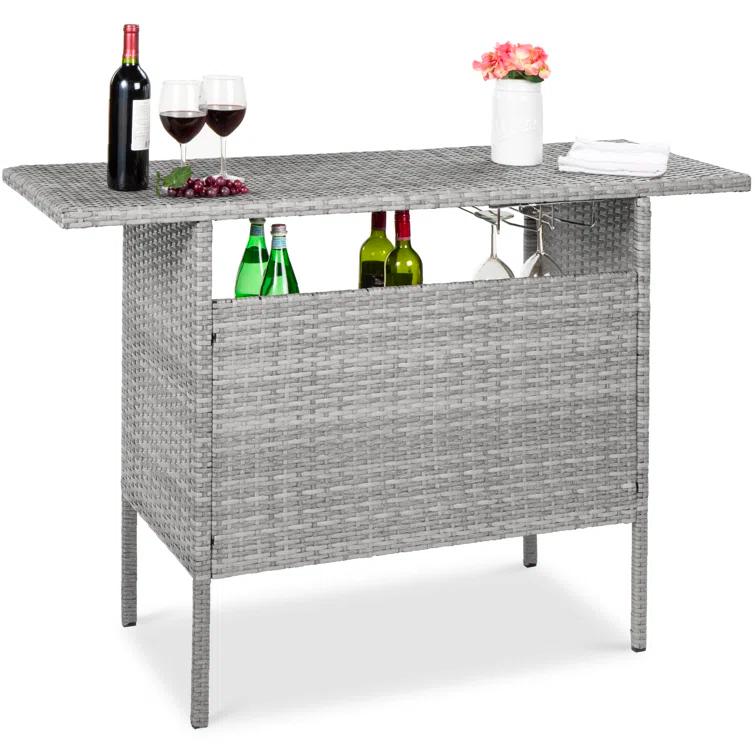 Latitude Run® Darrus Bar Counter