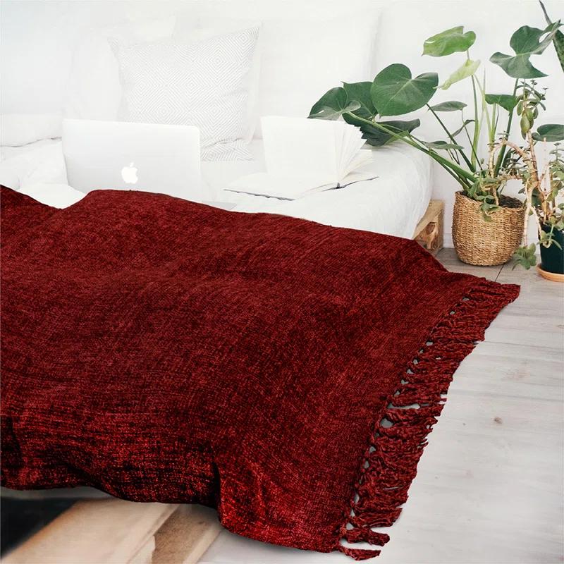 Pavilia Throw Blanket