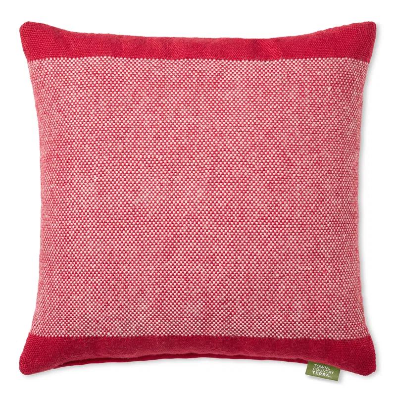 TOWN & COUNTRY TERRA Alara Solid Border Indoor Outdoor Decorative Pillow 20"x20"