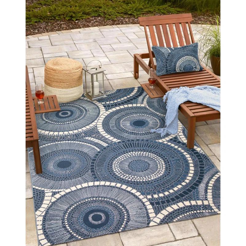 Liora Manne Marina Abstract Indoor/Outdoor Throw Pillow