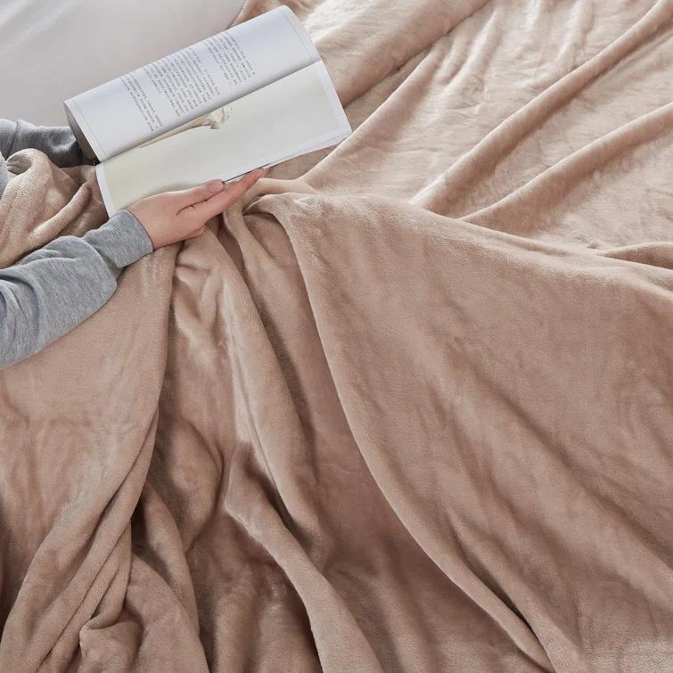 Poppy & Fritz Printed Solid Ultra Soft Plush Pink Blanket