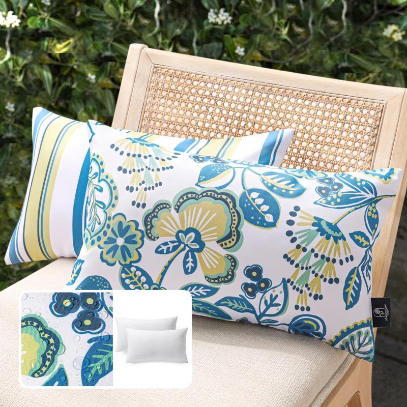 Phantoscope Outdoor Floral Colleciton Indoor/Outdoor Reversible Throw Pillow (Set of 2)