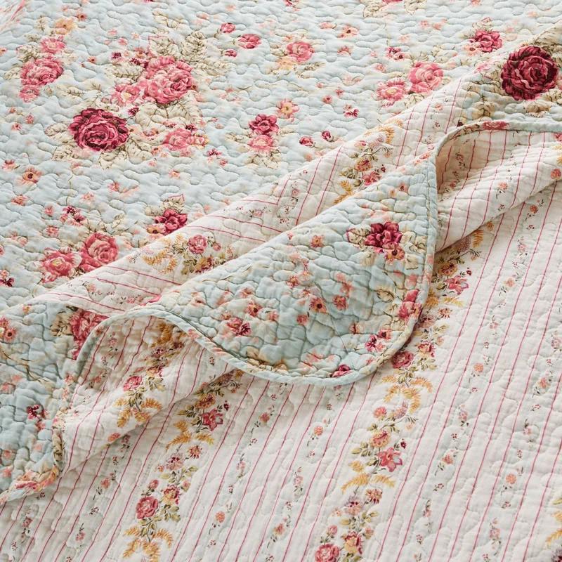 Greenland Home Fashions Antique Rose Cotton Reversible Quilt Set with Throw Pillows