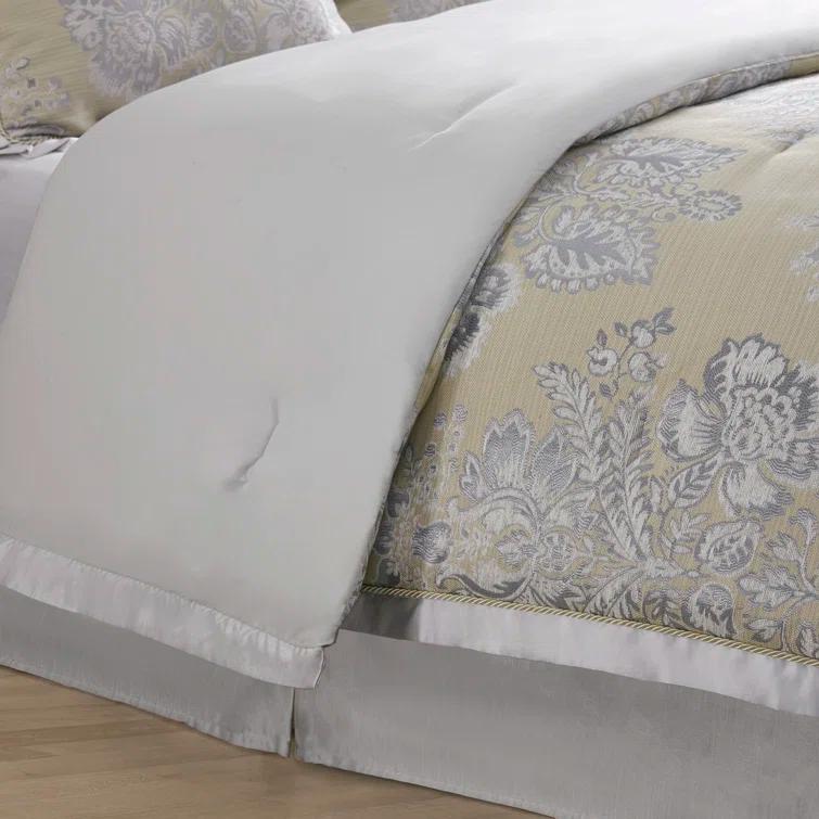 Croscill Loretta 4 Piece Comforter Set