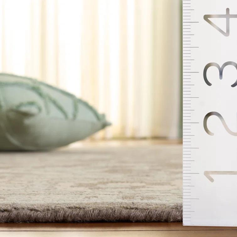 Safavieh Sivas Sivas Hand Knotted New Zealand Wool Oriental Rug