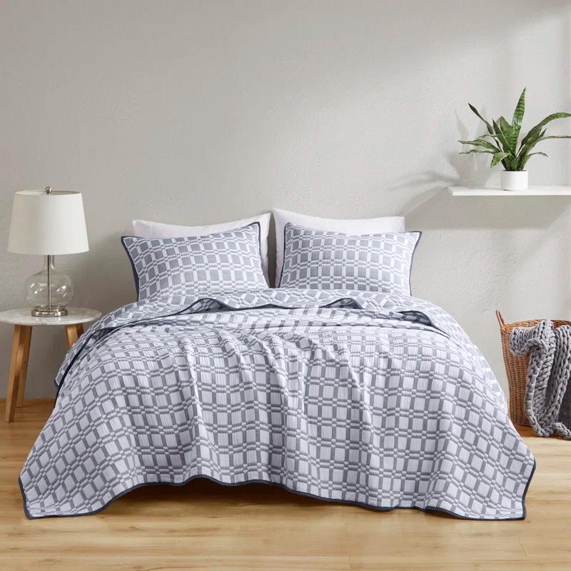 510 Design Harlow 3 Piece Reversible Matelasse Coverlet Set