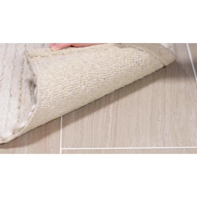 Gracie Oaks Martino Hand Woven Performance Solid Color Rug
