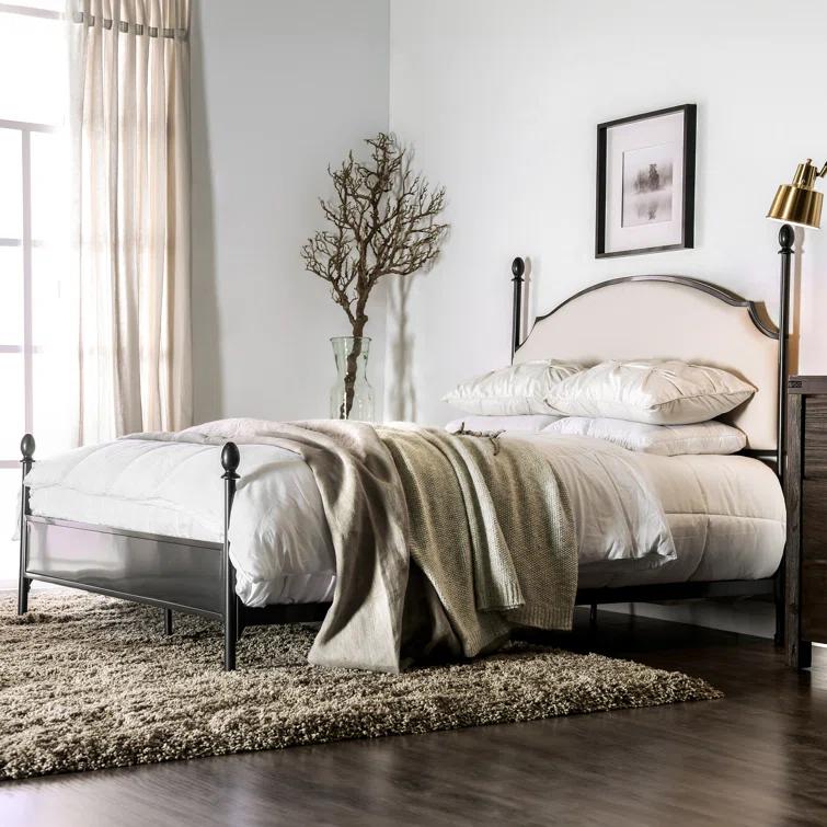 Lark Manor™ Fawnda Upholstered Metal Four Poster Bed