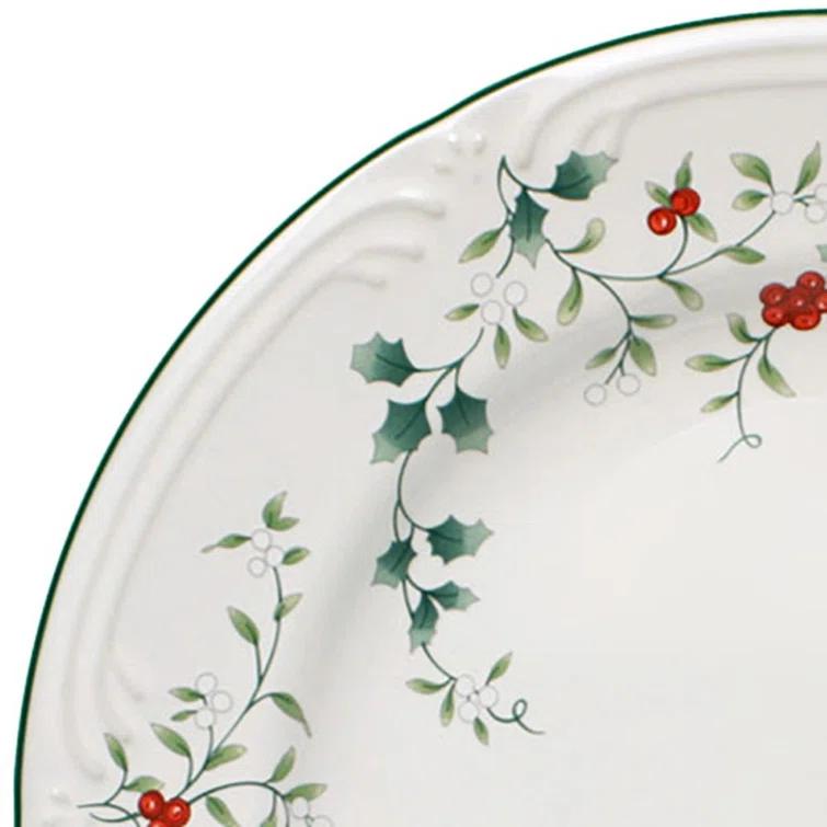 Pfaltzgraff Pfaltzgraff Winterberry 16-Piece Dinnerware Set, Service for 4