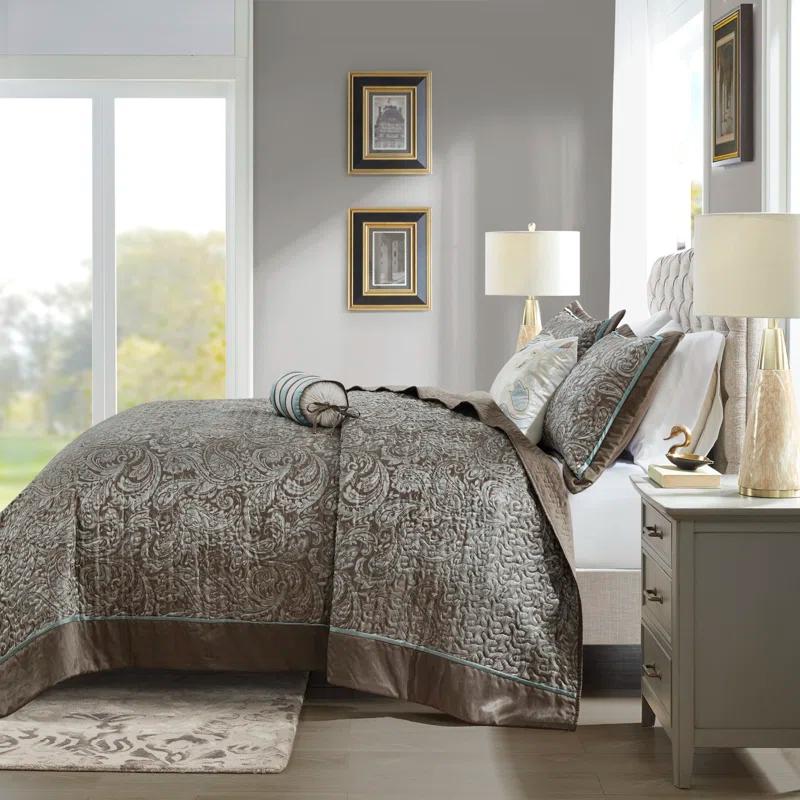 Madison Park Aubrey 5 Piece Jacquard Bedspread Set with Throw Pillows