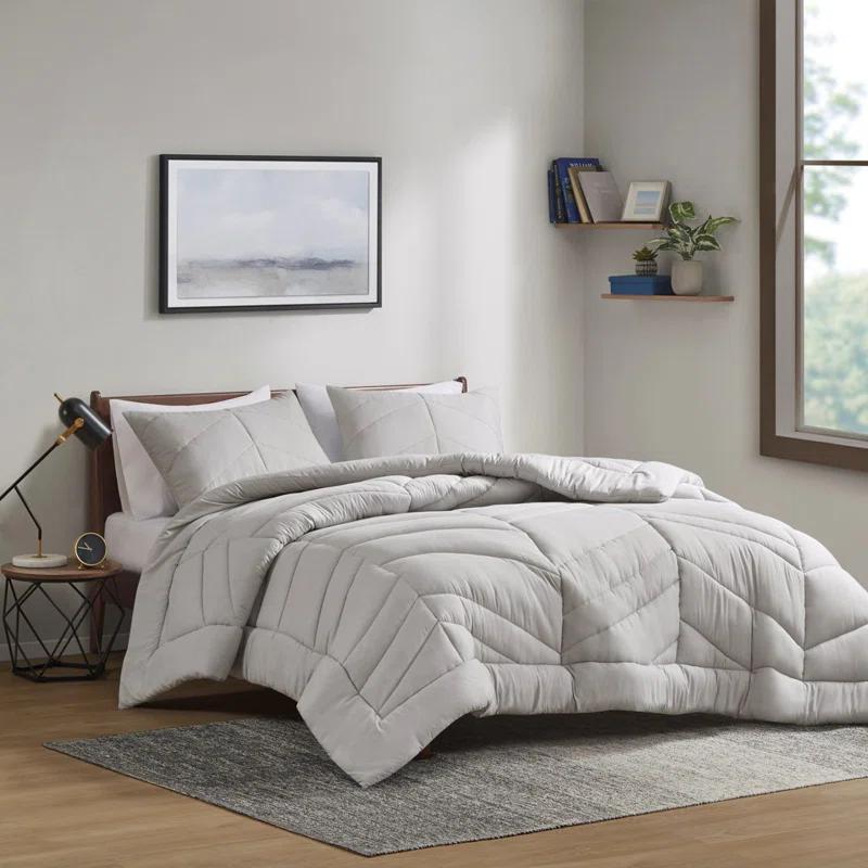 Intelligent Design Remy Quilted Chevron Comforter Set