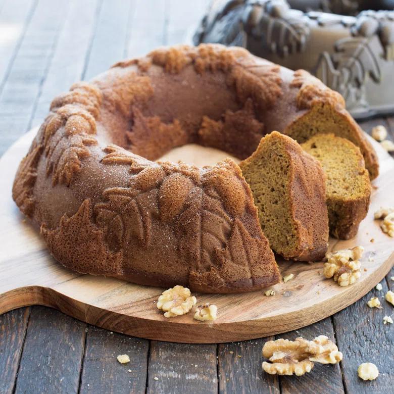 Nordic Ware Bundt® Autumn Wreath