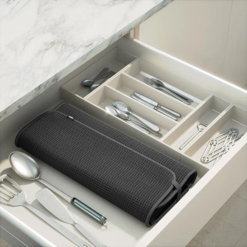 Umbra Adjustable Plastic Dish Rack