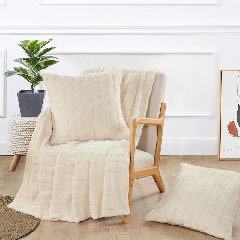 Home Soft Things Luxury Rabbit Faux Fur Throw Blanket