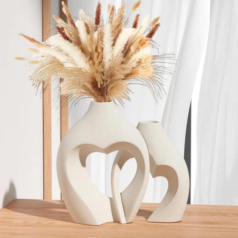 White Vases For Decor, Heart Shaped Ceramic Vase Set Of 2, Nordic Heart Shaped Vases, Minimalist Decorative Vase For Table Centerpiece Wedding Dining Living Room Office House Decoration