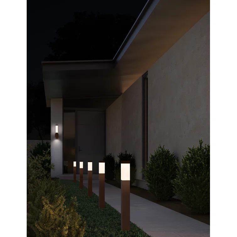 SONNEMAN Low Voltage Metal Bollard Light